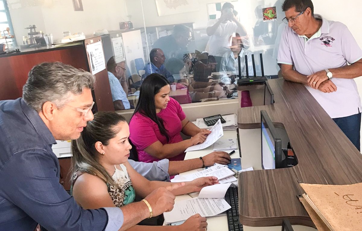 Estado realiza ação para acelerar abertura de empresas em cidades goianas