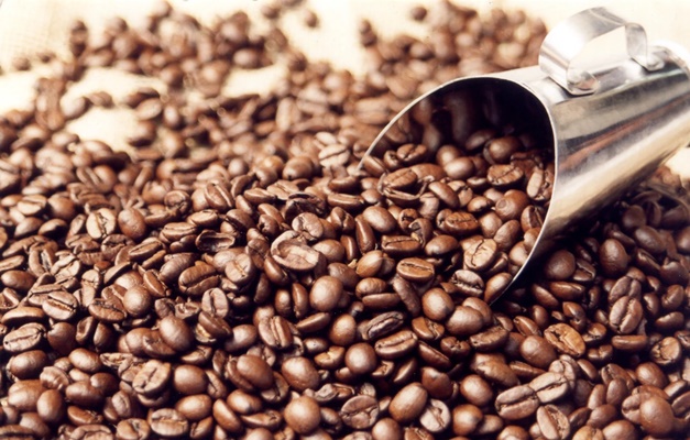 EUA reduzem tarifas para café, laranja, carne bovina e outros produtos