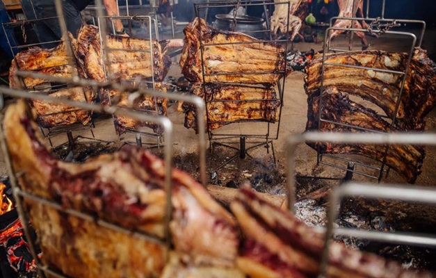 Carnivoria: Goiânia recebe maior festival de churrasco do país com entrada  gratuita