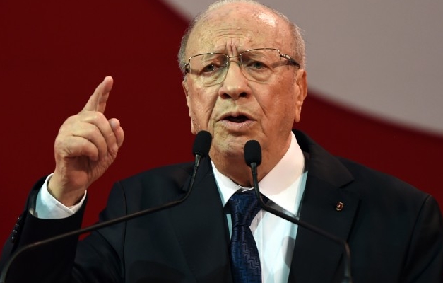 Ex-ministro de 88 anos é o novo presidente da Tunísia