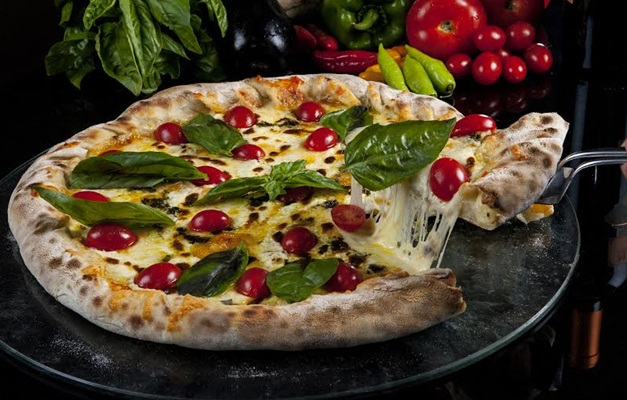 Fábrica de Pizza inaugura unidade no Shopping Cerrado, em Goiânia