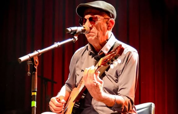 Fagner apresenta noite de clássicos da música brasileira em Goiânia