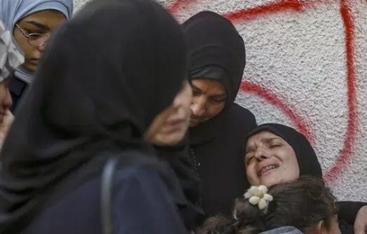 Faixa de Gaza: ataques israelenses deixam ao menos 60 mortos, incluindo crianças