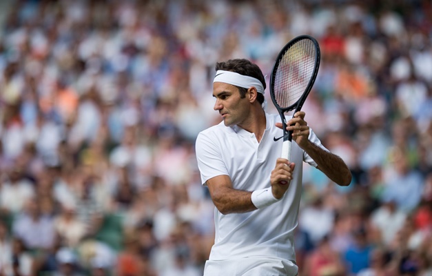 Federer supera alemão e se garante nas oitavas de final em Wimbledon