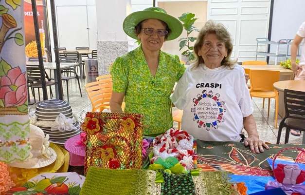 Feira da Amizade promove lazer e integração para idosos em Goiânia