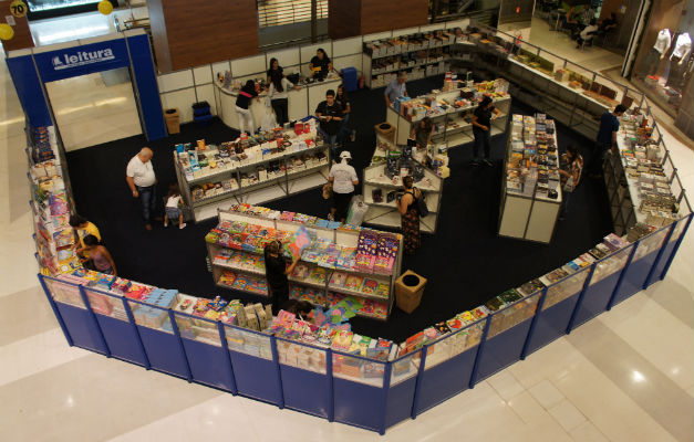 Feira da Leitura fica até dia 18 de agosto no Goiânia Shopping