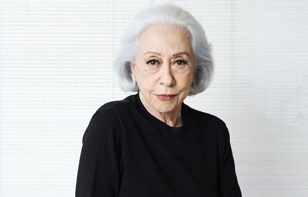 Fernanda Montenegro lê crônica de Drummond para o Dia das Mães
