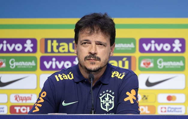 Fernando Diniz anuncia sua primeira lista de convocados para a seleção