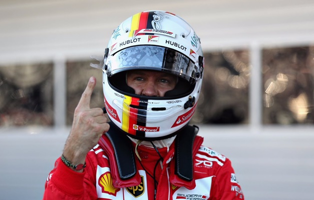 Ferrari domina treino e Vettel crava pole na Rússia; Hamilton largará em 4º