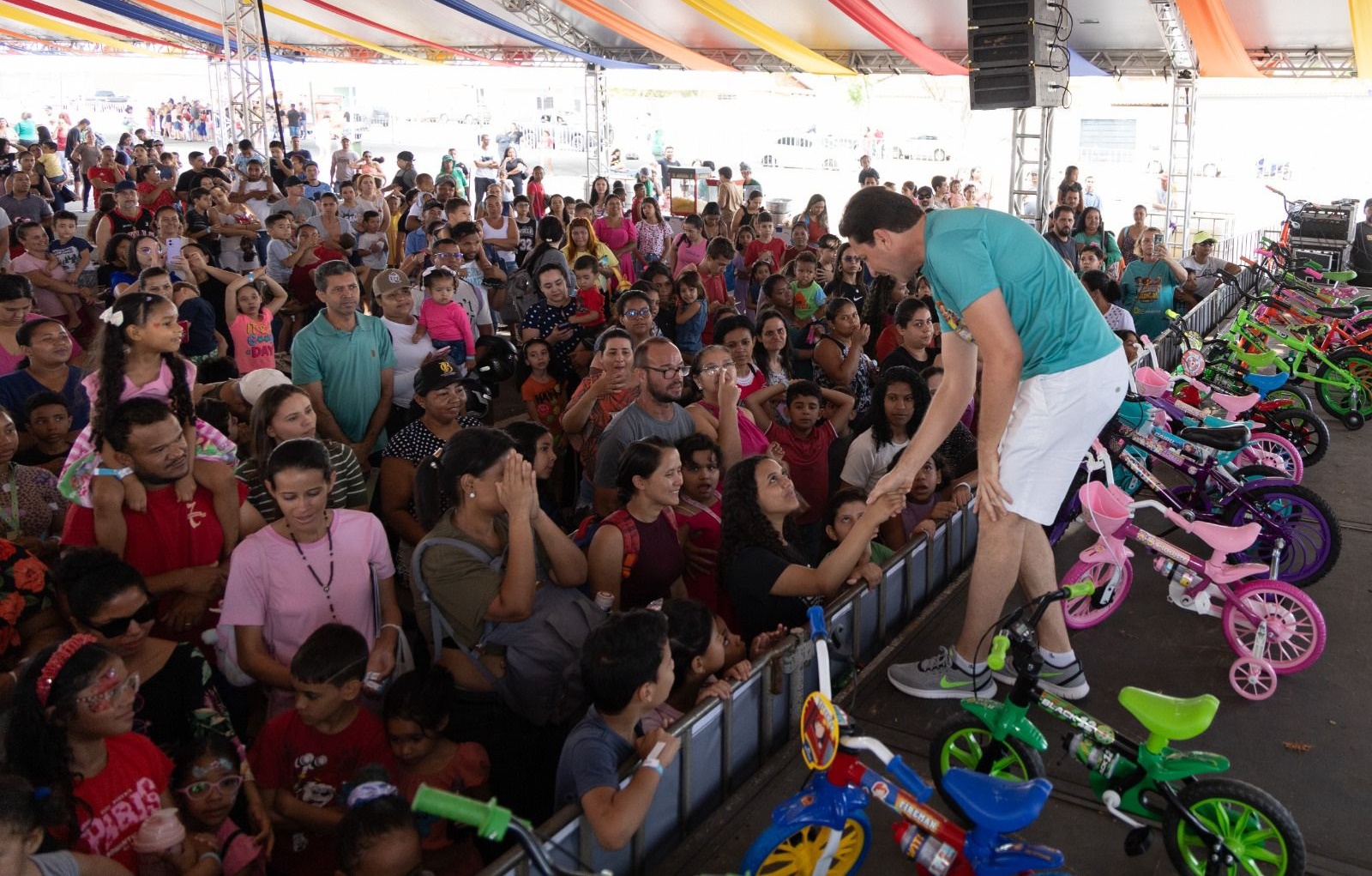 Festa da Criança reúne 10 mil pessoas em Aparecida de Goiânia 
