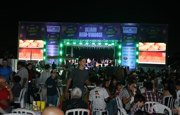 Festa do Milho reúne 5 mil pessoas em Aparecida de Goiânia