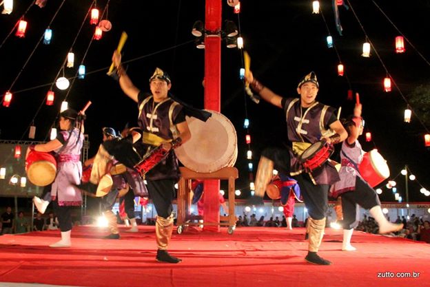 Festival Bon Odori traz elementos da tradição japonesa para Goiânia 