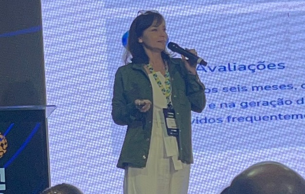 Ficomex 2025 recebe palestra com dicas para exportação de novos produtos