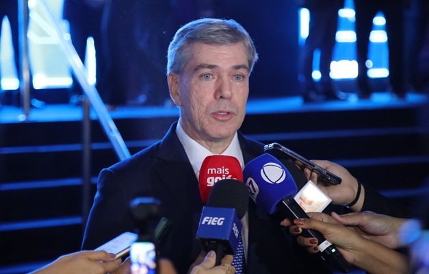 Fieg participa de missão da CNI nos EUA contra tarifaço