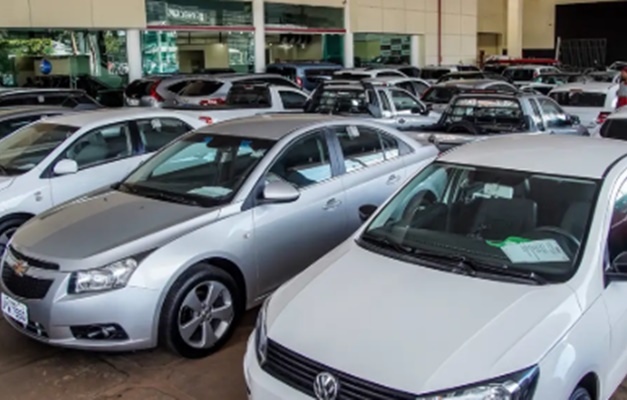 Financiamento de veículos cai 9,1% em Goiás no mês de abril