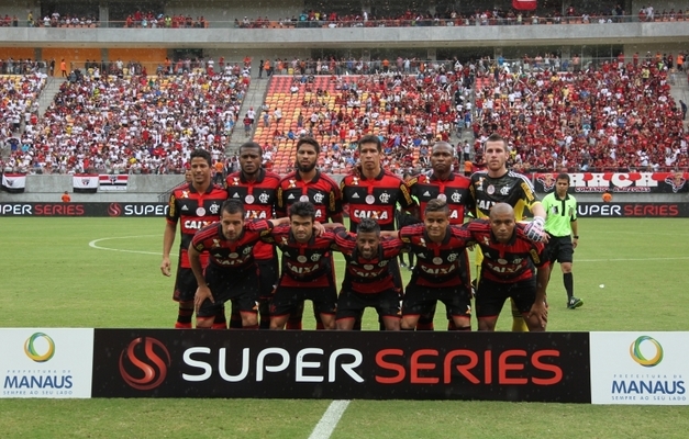 Flamengo vence São Paulo e fatura triangular amistoso em Manaus