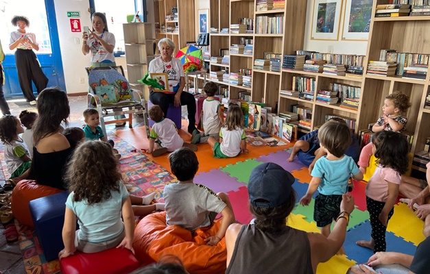 Flipiri Itinerante leva 2 mil livros e autores às escolas de Pirenópolis