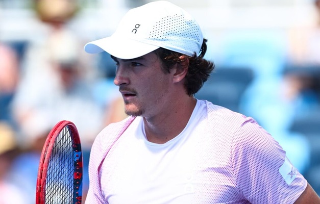 Fonseca busca virada e estreia com vitória sobre chinês no Masters de Cincinnati