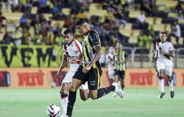 Fora de casa, Atlético-GO perde para o Volta Redonda