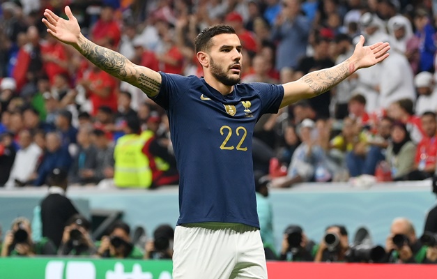 França vence Marrocos por 2 a 0 e vai à final da Copa contra Argentina 