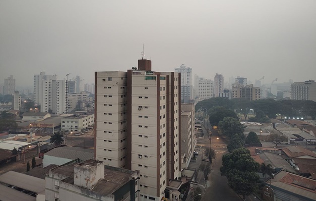 Fumaça sobre cidades goianas deve se dissipar até quarta-feira, diz Semad