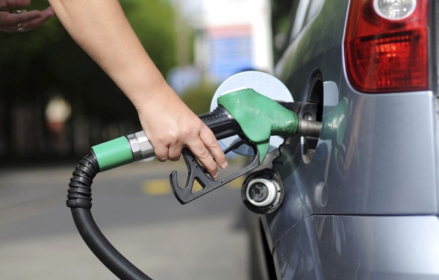 Gasolina pode ficar até R$ 0,41 mais cara na bomba a partir desta sexta