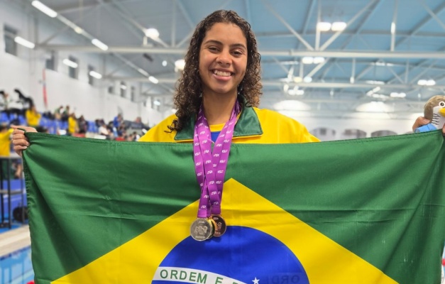 Goiana é campeã mundial de natação paralímpica escolar em Bahrein