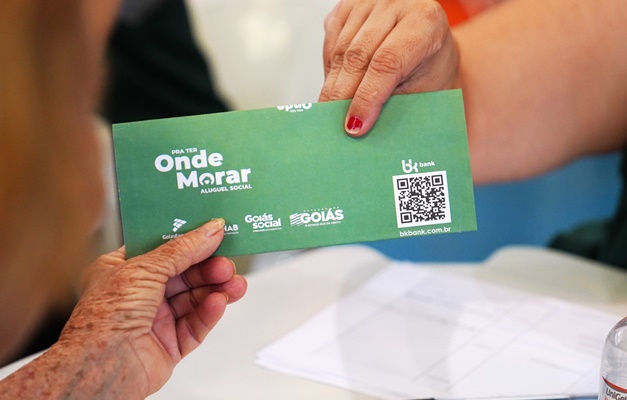 Goianas em situação de violência doméstica recebem Aluguel Social