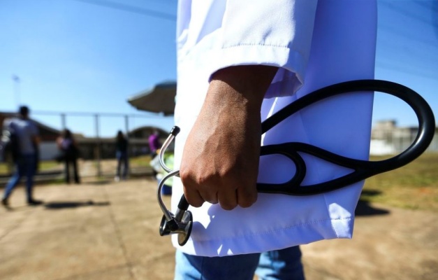 Goiânia convoca mais de 120 profissionais para reforçar saúde pública 