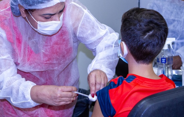 Goiânia oferece imunização contra a covid-19 e gripe nesta sexta-feira (21)