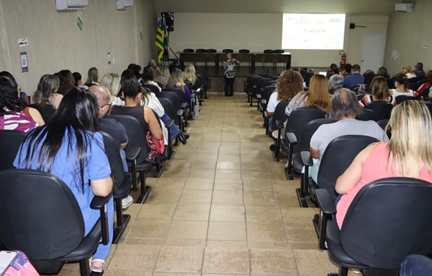 Goiânia promove curso com foco em gestão escolar empreendedora