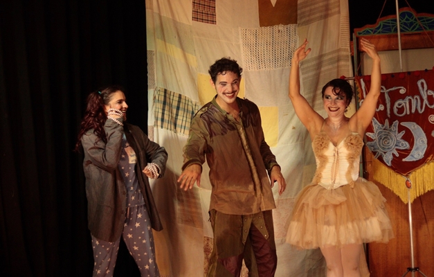 Goiânia recebe espetáculo teatral gratuito ‘Le Tombé’