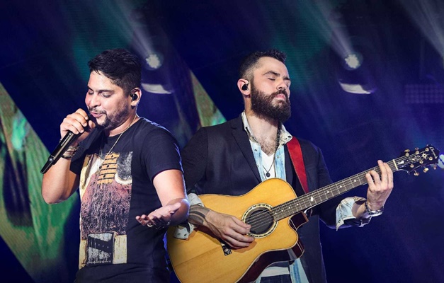 Goiânia recebe Jorge e Mateus em show com ingressos esgotados