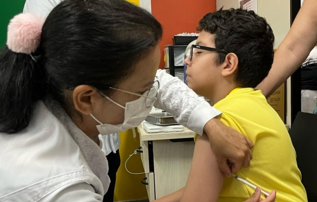 Goiânia tem 1,7 mil doses de vacina contra dengue para público-alvo