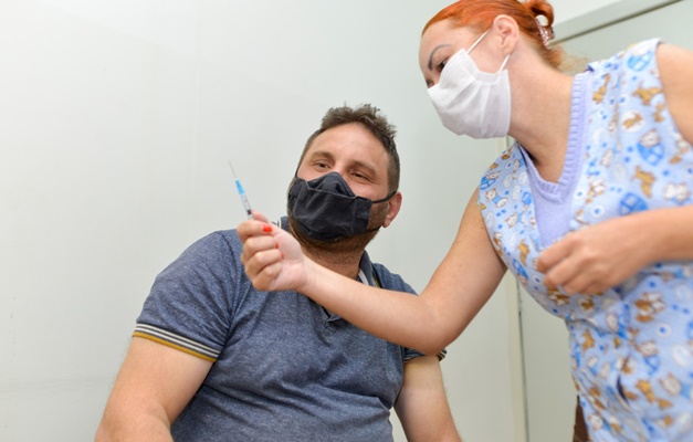 Goiânia terá 36 pontos para aplicação de segunda dose nesta sexta-feira (3)