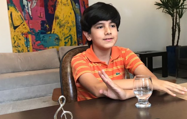 Goiano de 11 anos conquista 1º lugar em concurso nacional de piano