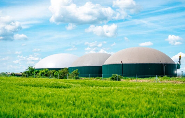 Goiás anuncia investimento em projetos de transição energética no campo 