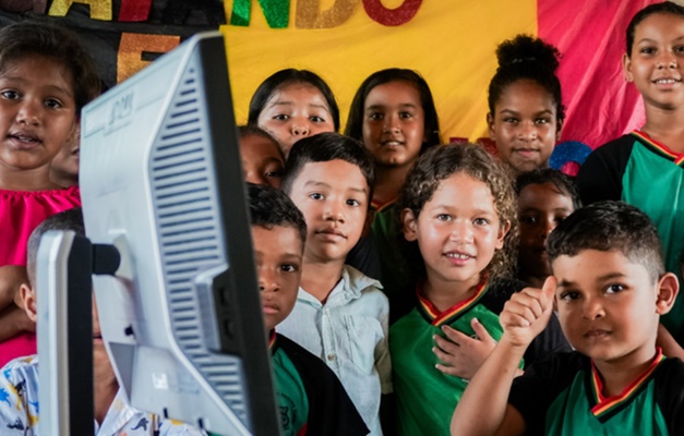 Goiás chega a 77% de escolas conectadas à internet