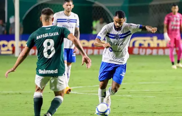Goiás deixa vitória escapar e empata em casa por 1 a 1 contra o Paysandu