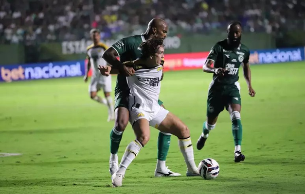 Goiás e Criciúma ficam no empate e Esmeraldino deixa liderança da Série B