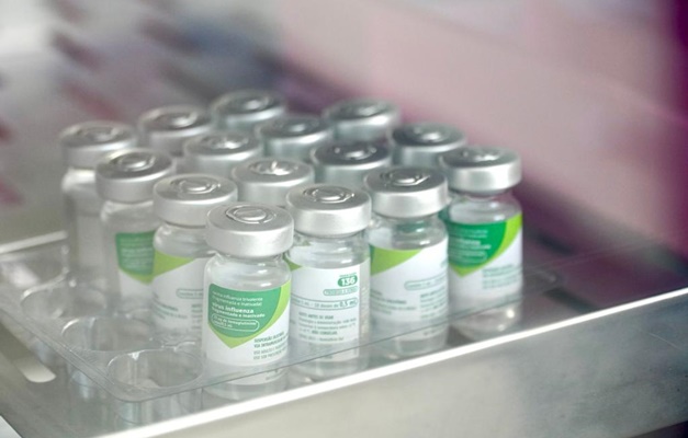Goiás está entre os 10 Estados que mais vacinaram contra a gripe em 2023