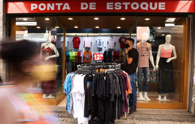 Goiás lidera abertura de novas empresas no Centro-Oeste, afirma Serasa