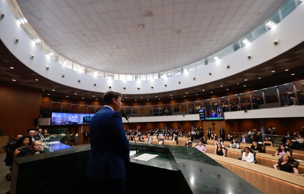 Goiás reconhece imprensa em lei que homenageia Isanulfo Cordeiro