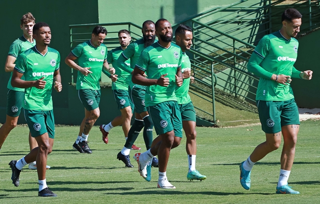 Goiás vai a São Paulo enfrentar o Novorizontino em busca de subir na tabela