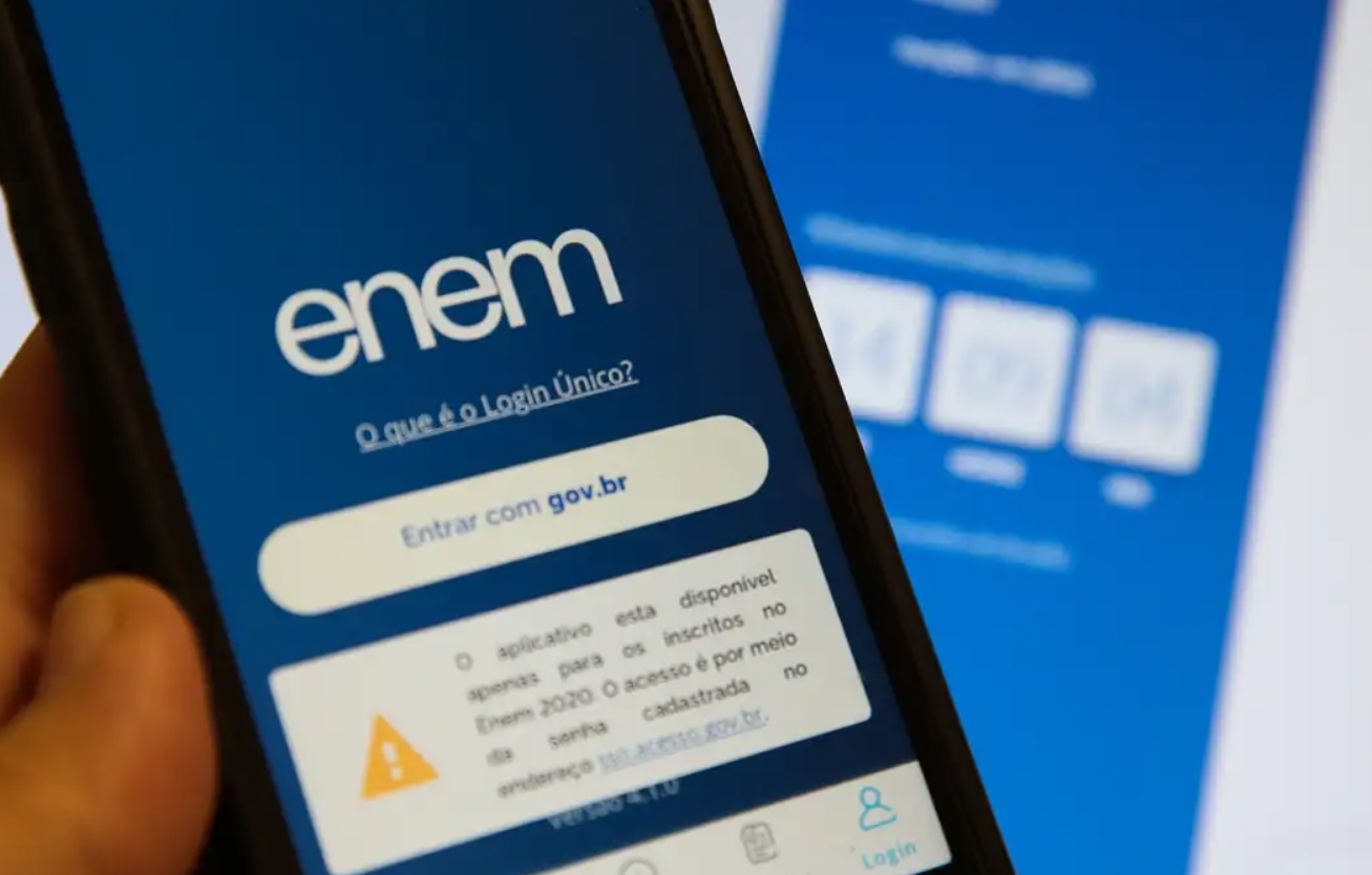 Golpe da inscrição no Enem: como bandidos criaram sites falsos e roubaram 35 mil alunos