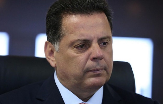 Governador de Goiás embarca para o Brasil no final da tarde desta quinta