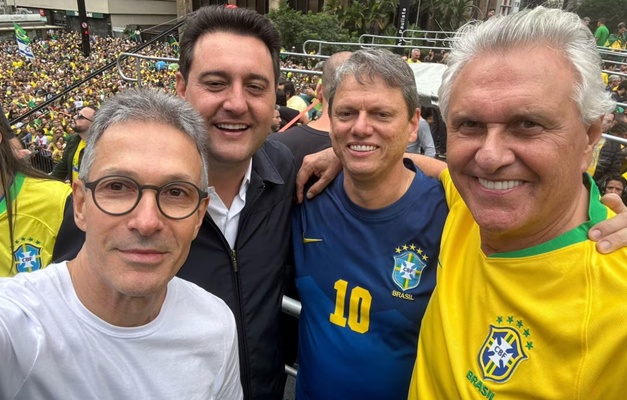 Governadores de direita condenam prisão de Bolsonaro e criticam Moraes