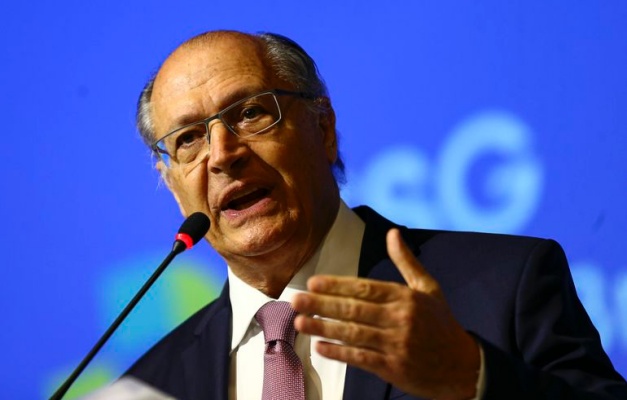Governo anuncia desconto de até 10,8% para carros populares