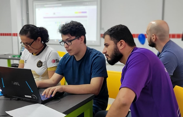 Governo de Goiás abre 901 vagas gratuitas em cursos on-line de tecnologia