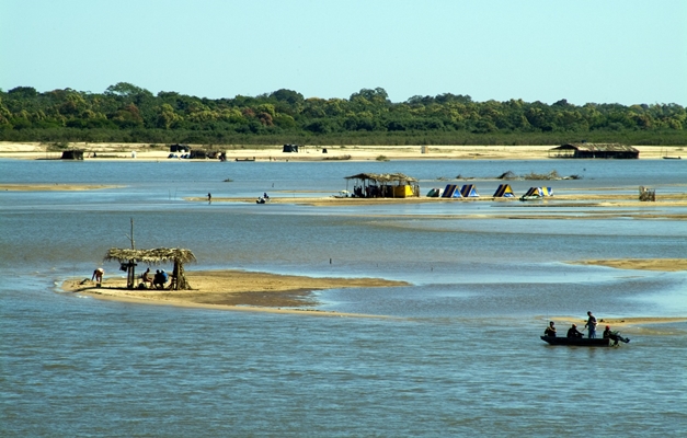 Governo de Goiás alerta para a vacinação na temporada 2024 do Araguaia